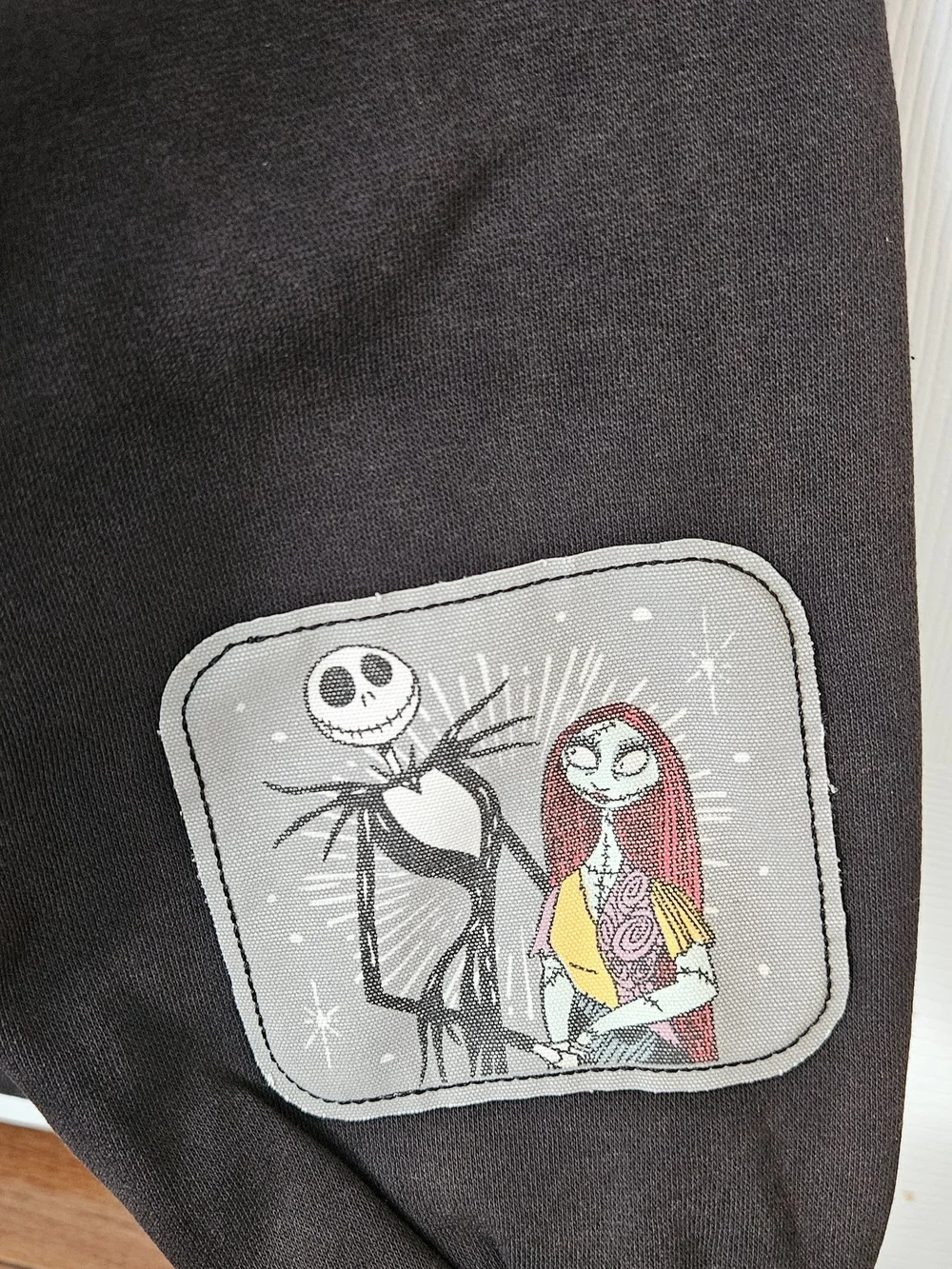 Nightmare Before Christmas black zip